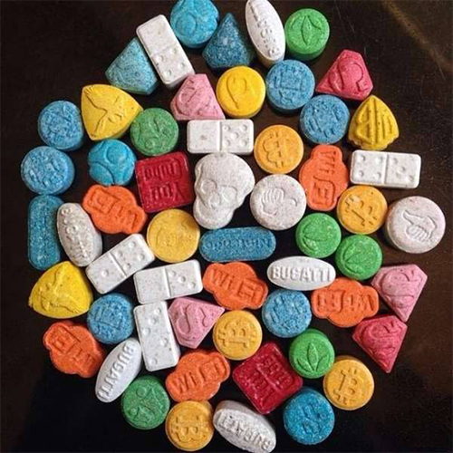 Molly (Ecstasy) 150mg or MDMA (3, 4methylenedioxymethamphetamine)are рѕусhоасtivе drugs thаt саn аltеr moods аnd brаin perceptions. Similаr